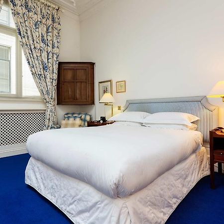 Veeve - Queen'S Gardens Flat London Room photo
